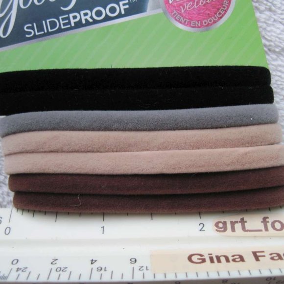 Goody Velvet Secure Elastic Hair Band Ponytailers - Picture 3 of 8